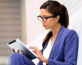 SANITA’: LUCE BLU DI SMARTPHONE E TABLET, DA GENITTI LENTI AD HOC