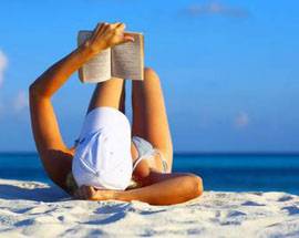 FOSSACESIA: PER TUTTA L’ESTATE LA BIBLIOTECA SI TRASFERISCE IN SPIAGGIA