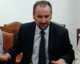 PRECARI COMUNE L’AQUILA: LIRIS ”FIGLI PRESI IN GIRO E ABBANDONATI”