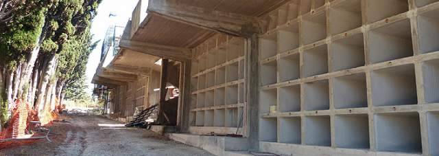 CIMITERI L’AQUILA: NUOVO EDIFICIO DA 2 MILA LOCULI, SCATTA IL PIANO CON I PRIVATI