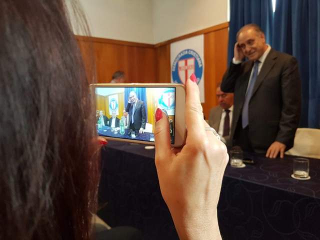 REGIONALI: IL RETROSCENA, SULL”’IMBOSCATA” DELL’UDC TUTTI D’ACCORDO PER CESA ALL’UE