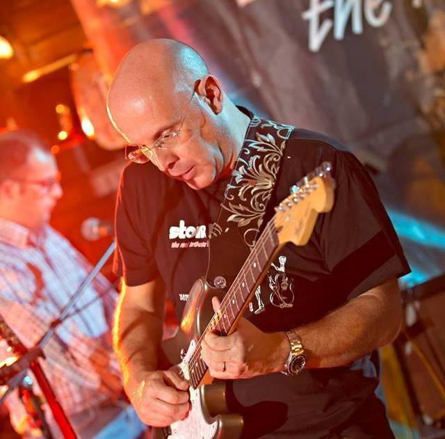LUIGI SANTINI, ECCO A VOI IL MAGISTRATO ‘ROCK”’MUSICA E GIUSTIZIA, PASSIONI FORTI E DIVERSE”