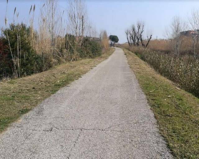 MARTINSICURO: ULTIMATI LAVORI PASSEGGIATA LUNGO FIUME VIBRATA