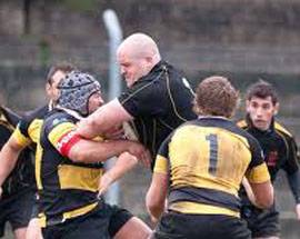 LUTTO NEL MONDO DEL RUGBY, GIOVANE PILONE MUORE IN MOTO ALL’INNESTO DELLA A24