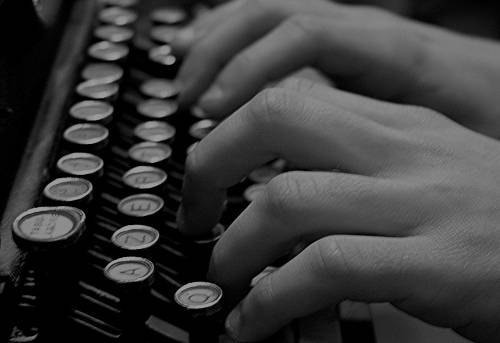 STALKER ”VECCHIO STILE”:  LETTERE MINACCIOSE ALL’EX TUTTE SCRITTE A MACCHINA