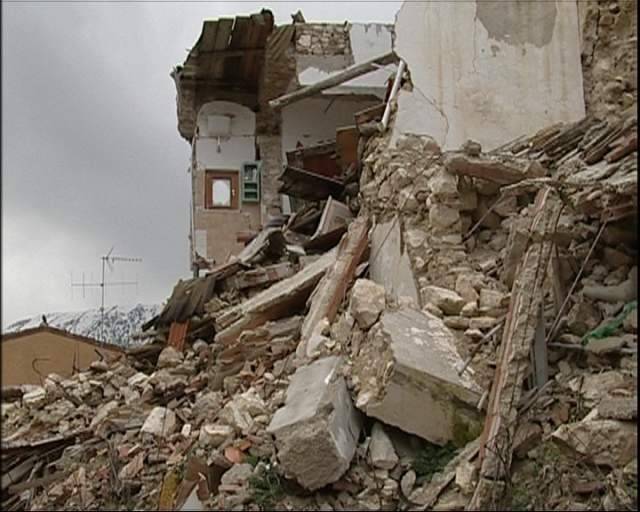 TERREMOTO: LE MACERIE PER RIQUALIFICARE LE CAVE, STOP ”EXPORT”
