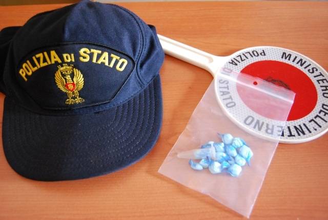 MADRE SPACCIATRICE ARRESTATA A TERAMO