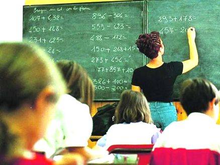 ABUSO DI MEZZI DI CORREZIONE SUGLI ALUNNI, ASSOLTA MAESTRA