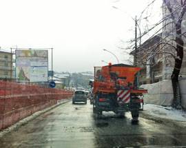 MALTEMPO: TORNA LA NEVE NELL’AQUILANO TIR FUORI STRADA, SCUOLE CHIUSE AD AVEZZANO
