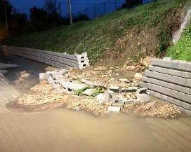 MALTEMPO: SINDACO AIELLI, ”CEDE MURO PERIMETRO SCUOLA, SALTA RETE FOGNARIA”