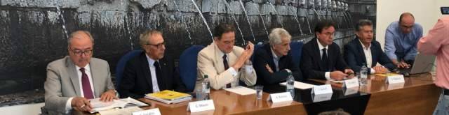MANIFATTURIERO: ABRUZZO MEGLIO DEL RESTO D’ITALIA MA E’ ALLARME PICCOLE IMPRESE