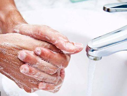 CORONAVIRUS: NELLE SCUOLE DI VASTO  DISTRIBUTORI PRODOTTI IGIENIZZANTI