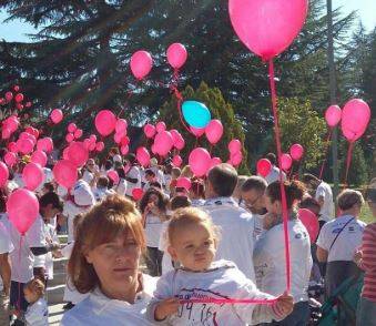 L’AQUILA: MARATONA DEL BUONUMORE DOMENICA ALLA VILLA COMUNALE