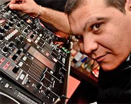 MARCO CAROSONE, PROFESSIONE DJ CON PARTITA IVA, ”IL FRIDA TORNERA’, MA IL FUTURO E’ IL CENTRO”