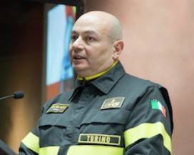 DISASTRO FERROVIARIO CALUSO: COMANDANTE DEI VIGILI DEL FUOCO AQUILANO TRA GLI EROI
