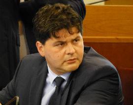 TRASPORTI, MARIANI:”BUS STRACOLMI E CORSE SOPPRESSE, GIUNTA MARSILIO RISOLVA CAOS”