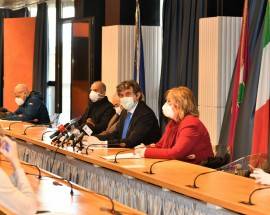 COVID HOSPITAL A PESCARA: MARSILIO E VERI’ PRESENTANO IL PROGETTO