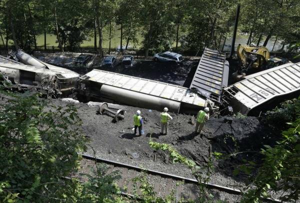 USA: DUE RAGAZZE TRAVOLTE E UCCISE DA UN TRENO, CAMMINAVANO UBRIACHE SUI BINARI