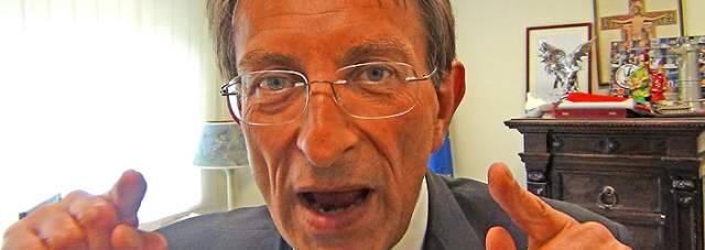 EX FINMEK: SALTA SALVATAGGIO; CIALENTE, ”CI PRENDONO PER IL C..O!”