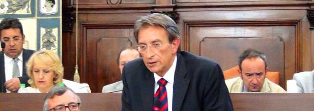 RICOSTRUZIONE: CIALENTE, ”PROGETTI CASE INAGIBILI O SI PAGHERA’ IMU”
