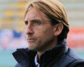 CALCIO: SERIE B; EPIFANI CROLLA ALLA PRIMA COL PESCARA, ALL’ADRIATICO IL PARMA DELL’EX CALAIO’ VINCE PER 4-1