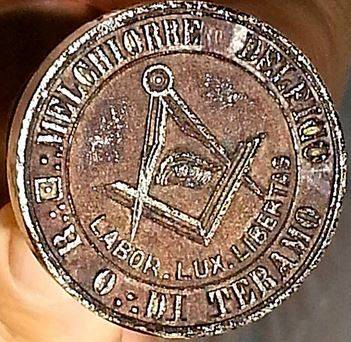 LA MASSONERIA NELLA STORIA D’ABRUZZO IN UN LIBRO SVELATO ARGOMENTO TABU’
