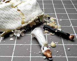 SI RISPOSA A 70 ANNI, FIGLIA NON VUOLE E IL MATRIMONIO FINISCE A SBERLE