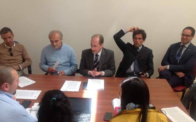 RICOSTRUZIONE: CONSIGLIO CONTRO BARCA RIUNIFICA L’OPPOSIZIONE