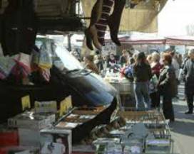 PESCARA: COMMERCIO ABUSIVO, SEQUESTRATI 11 MILA CAPI ABBIGLIAMENTO CONTRAFFATTI