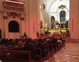 L’AQUILA E SAN BERNARDINO: PIENONE LA NOTTE DI NATALE DOPO LA RICOSTRUZIONE