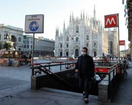 CORONAVIRUS: A MILANO TAVOLINI BAR SU PARCHEGGI AUTO