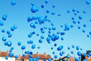 GIORNATA MONDIALE AUTISMO: ANCHE IN ABRUZZO PALLONCINI BLU E MONUMENTI ILLUMINATI