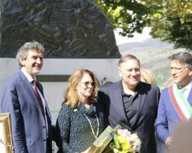 COVID: ALTREMENTI ”DA PACENTRO CITTADINANZA A BUFALARO MIKE POMPEO?”