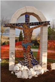 TERREMOTO: A POGGIO PICENZE  MONUMENTO PER LE VITTIME