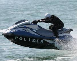 POLIZIA: 80 MOTO D’ACQUA DI ULTIMA GENERAZIONE, I COLLAUDI A PESCARA