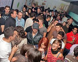 L’AQUILA: TORNA LA DISCOTECA IN CENTRO AL NERO CAFFE ENTERTAINMENT