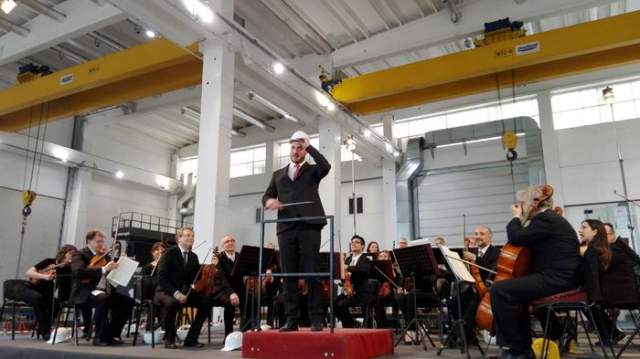 CONCERTI IN FABBRICA: NOTE DELLA SINFONICA IN CANTIERE DI MORRO D’ORO