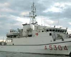 VASTO: AL PORTO LA NAVE IDROGRAFICA ARETUSA
