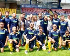 CALCIO E MUSICA PER LA RICOSTRUZIONE: IN CAMPO A L’AQUILA NAZIONALE  JAZZISTI