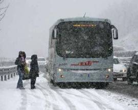 MAXI NEVICATA: AUTOMOBILISTI BLOCCATI, PROCURA INDAGA DIRIGENTE