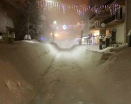 DUE METRI DI NEVE A CAMPO DI GIOVE, STRADE ANCORA BLOCCATE E ALTRI DISAGI