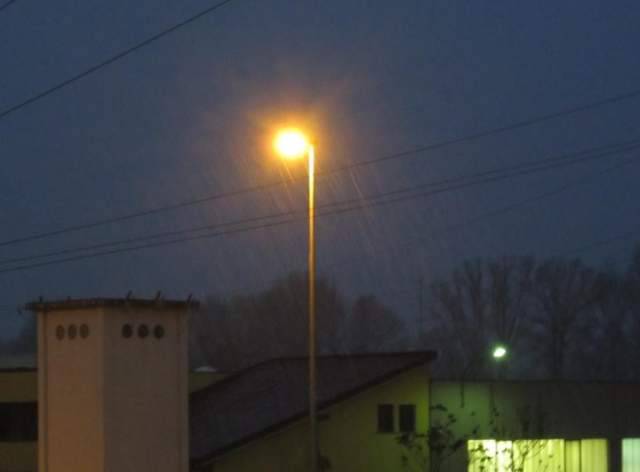 MALTEMPO: NEVICA SULL’AQUILA, DISAGI ALLA CIRCOLAZIONE