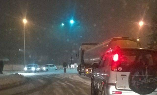 MALTEMPO: CINQUANTA TIR BLOCCATI PER ORE SULLA TRIGNINA TRA ABRUZZO E MOLISE