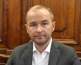 L’AQUILA: NO FRUTTA SU MARCIAPIEDI, DAKAJ SI DIFENDE DA ACCUSE BOUCHAIB