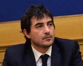 BANDIERA REPUBBLICA SALO’ IN CHAT: FRATOIANNI (SI), ”IGNORANTI DELLA STORIA”