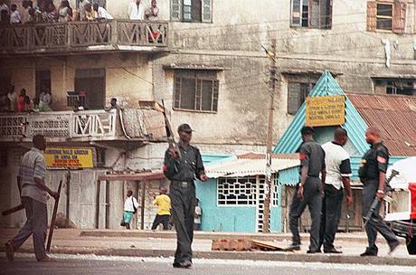 NIGERIA: STRAGE DI STUDENTI, 20 MORTI NEL CAMPUS DI UN POLITECNICO