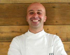 LO CHEF STELLATO ROMITO ‘SCAMBIA’ IL SUO REALE IN UN EVENTO MONDIALE