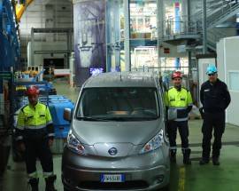 NISSAN E LABORATORI GRAN SASSO: IN ABRUZZO PRIMO VEICOLO AL MONDO SETTE POSTI A EMISSIONI ZERO