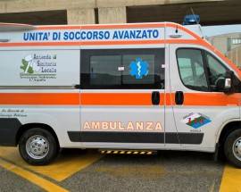 AVEZZANO: 20ENNE UBRIACO SI SCHIANTA CON L’AUTO, E’ GRAVE