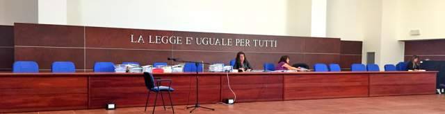 NUOVO TRIBUNALE L’AQUILA FREDDO E SENZA ACUSTICA, PROCESSO BUSSI SI SPOSTA